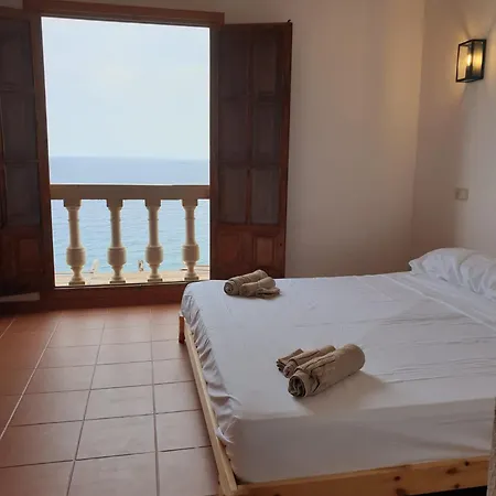 Holiday home El Marinero - 1st Line Semi-detached 4-bedroom - Sea View